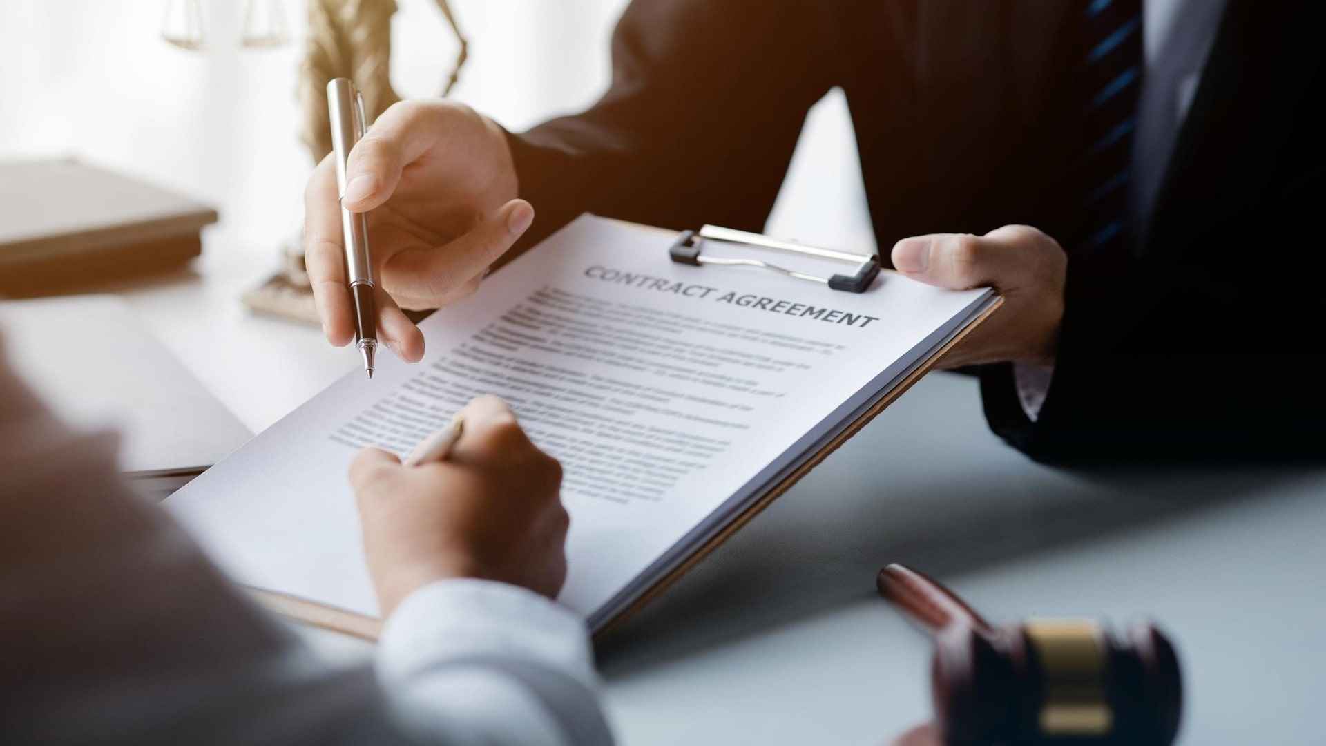 The Legal Standing of Mediation Agreements in the UK Evesham